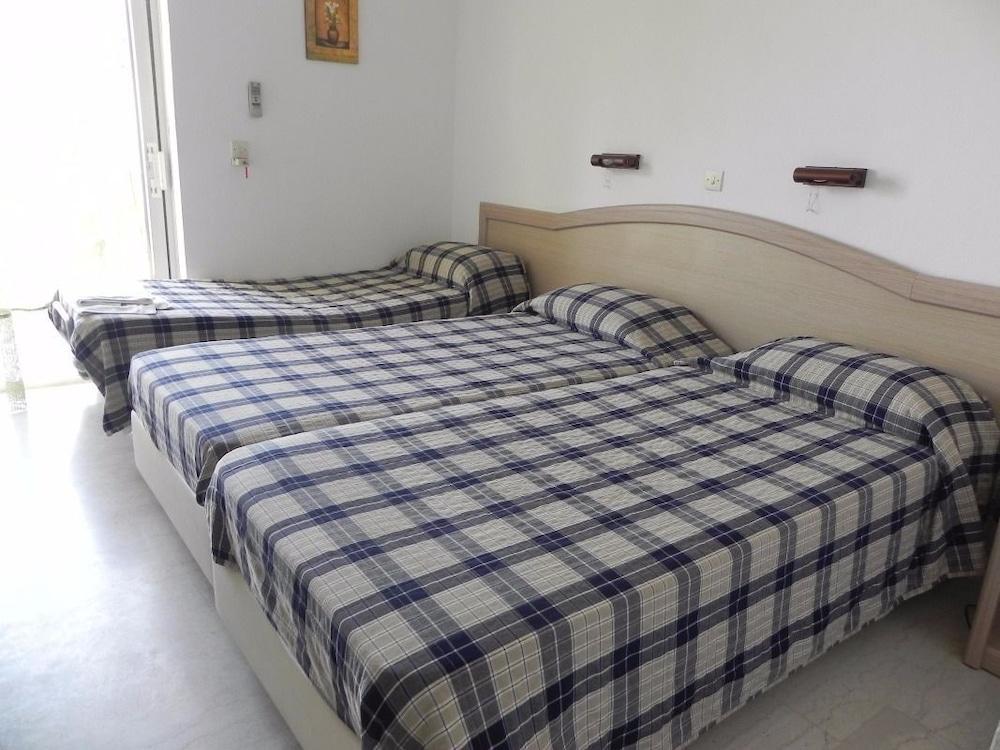 Primavera Hotel Gazátika Zewnętrze zdjęcie